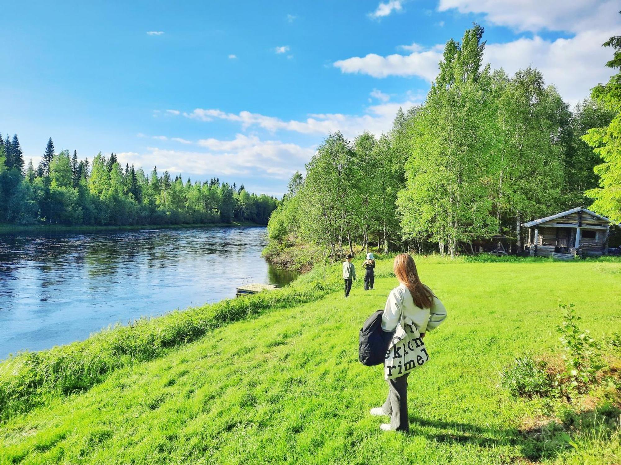 Lapin Villa Hiisi Joen Rannalla Ranua Esterno foto
